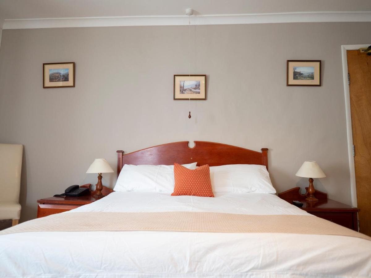 The Rest And Be Thankful Inn Minehead Extérieur photo