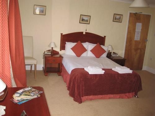 The Rest And Be Thankful Inn Minehead Extérieur photo